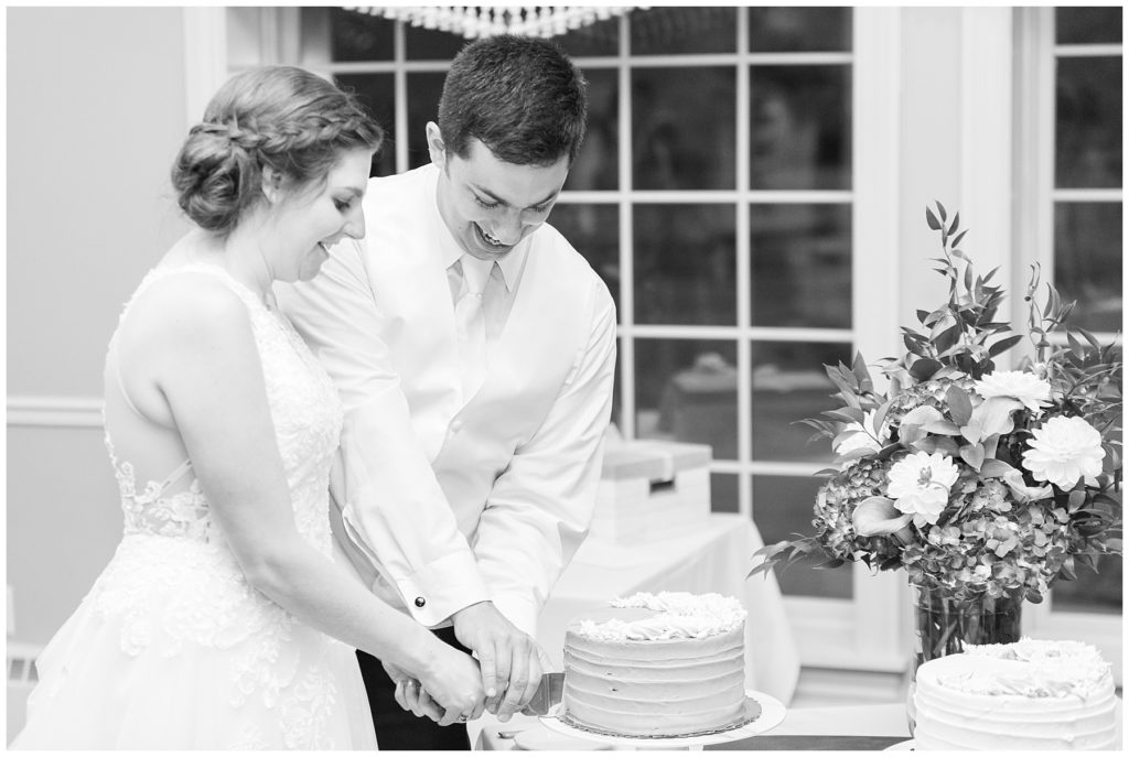 cake cutting, fall wedding at Brooklea Golf Club, Samantha Ludlow Photography, Syracuse photographer, Syracuse wedding photographer, Rochester wedding photographer