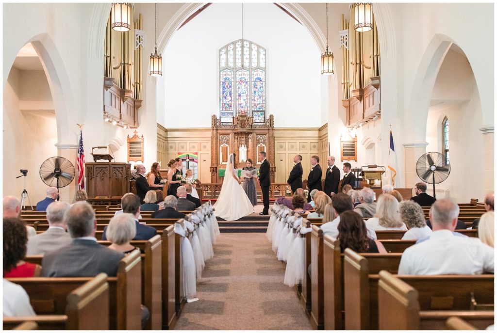 Ceremony, wedding on Oneida Lake, Samantha Ludlow Photography, Syracuse photographer, Syracuse wedding photographer